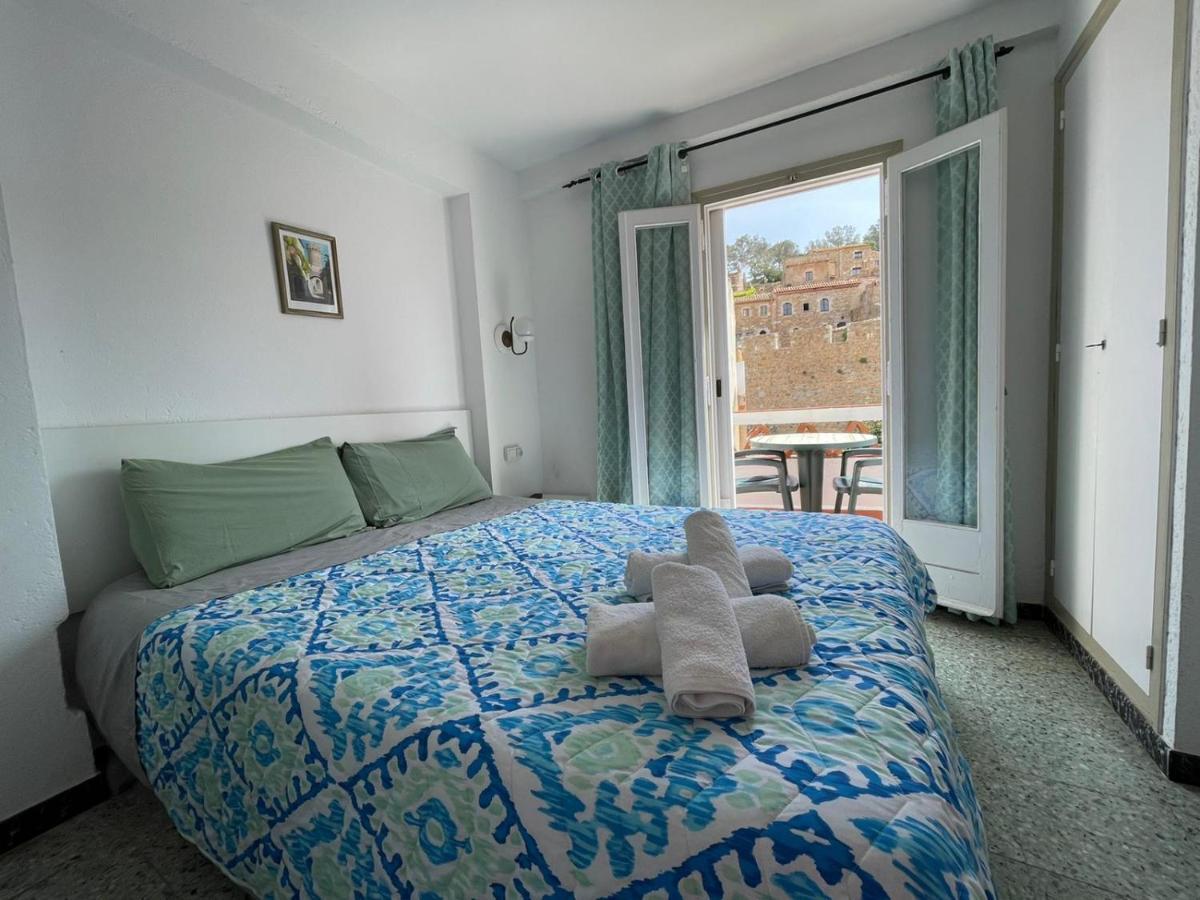 P&R Hostals Maria Rosa Tossa de Mar Dış mekan fotoğraf