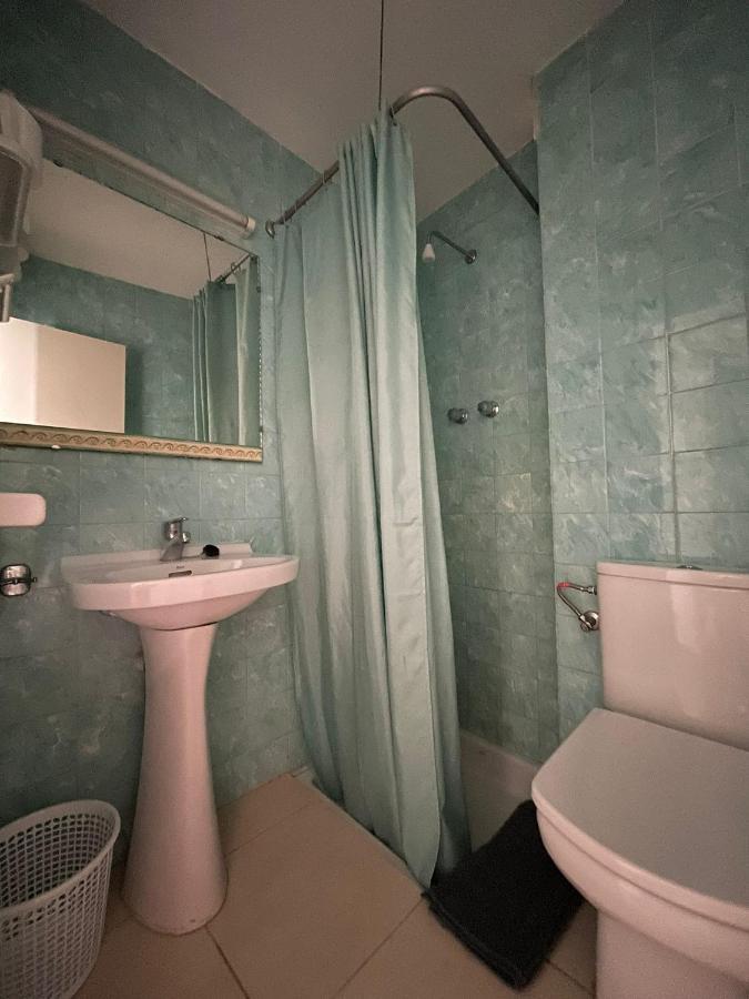 P&R Hostals Maria Rosa Tossa de Mar Dış mekan fotoğraf